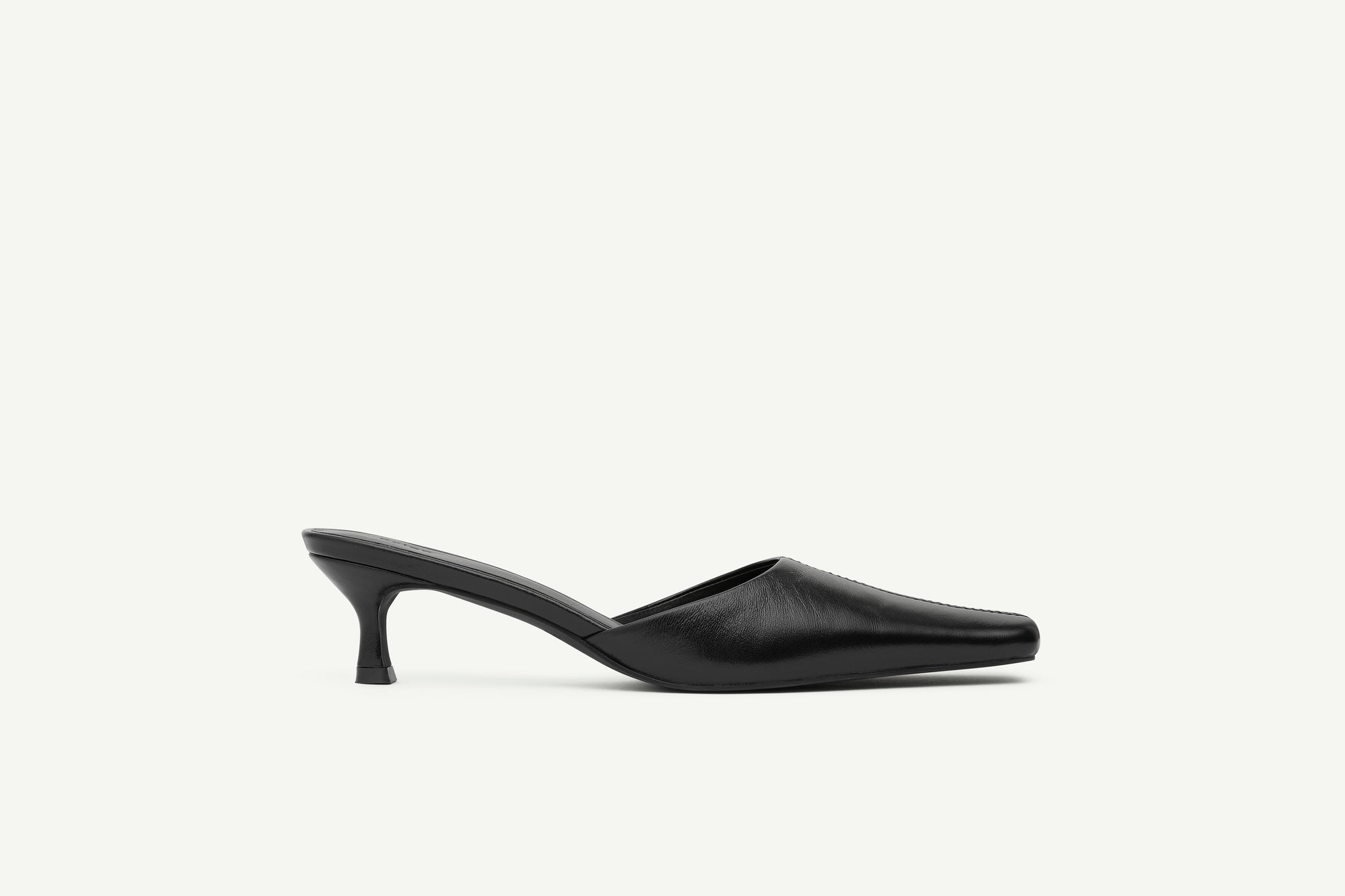 Ella Heel
