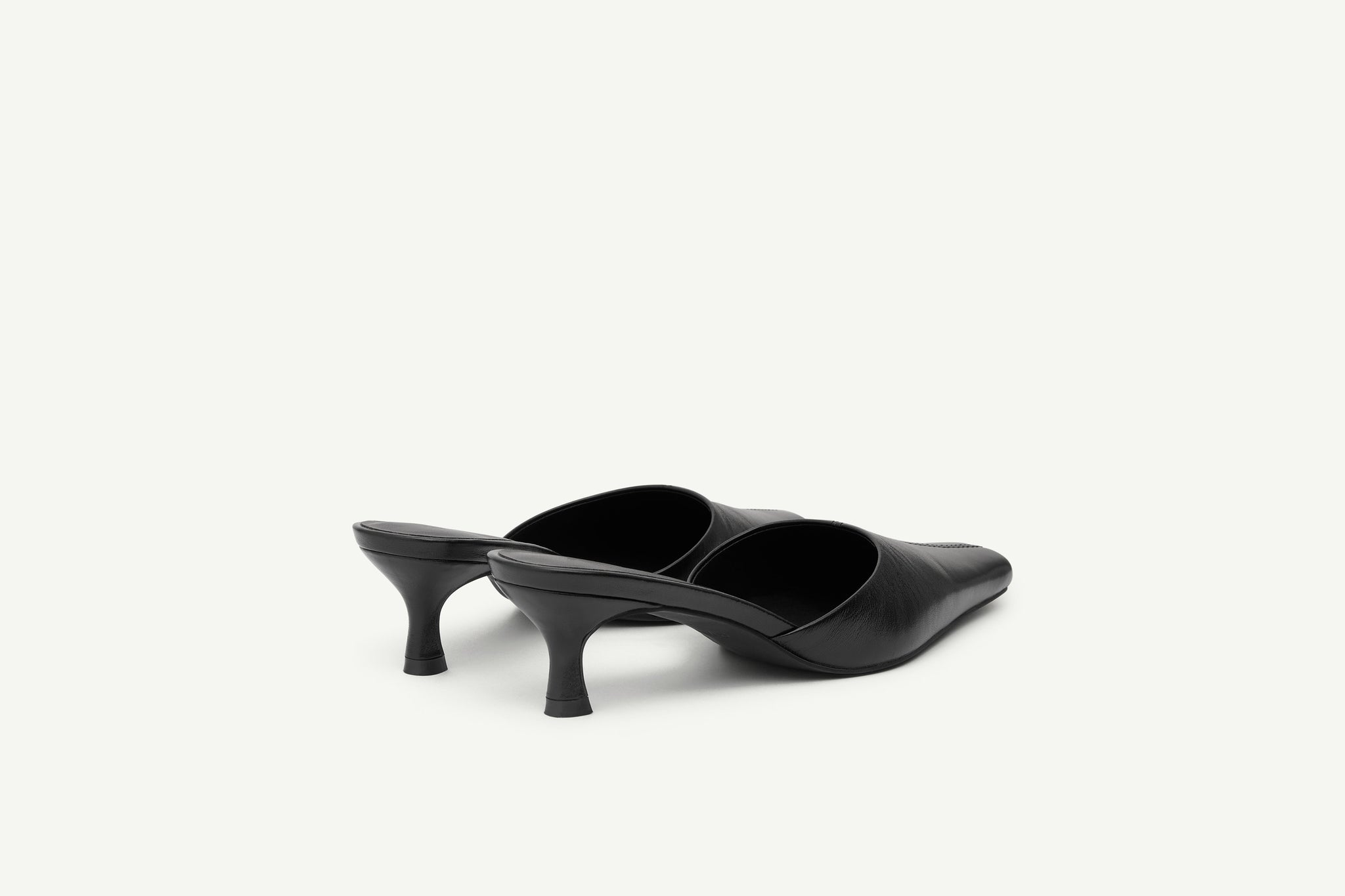Ella Heel