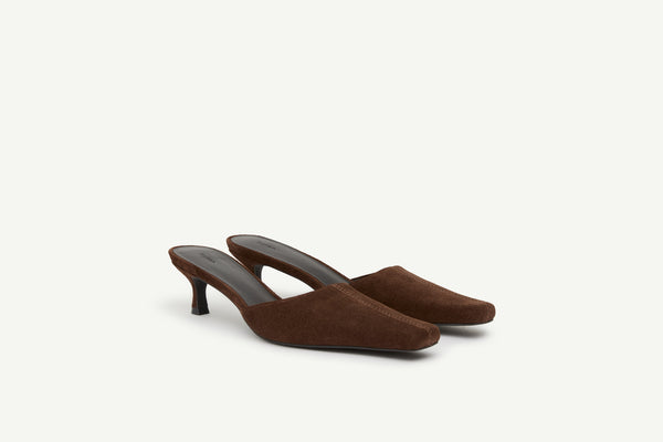 36 / Brown Suede