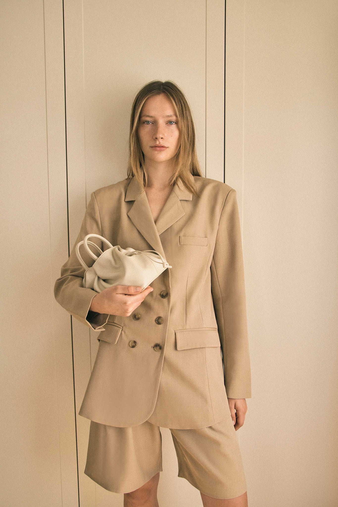 Rylan Mila Parchment Medium Tote